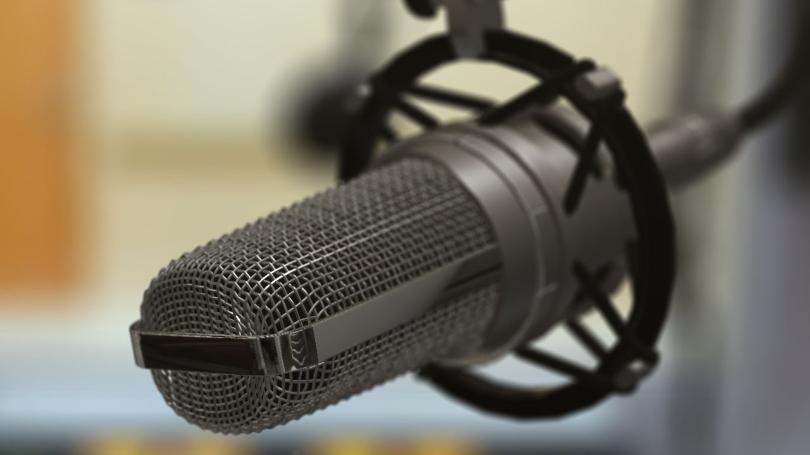 studio+microphone (1)