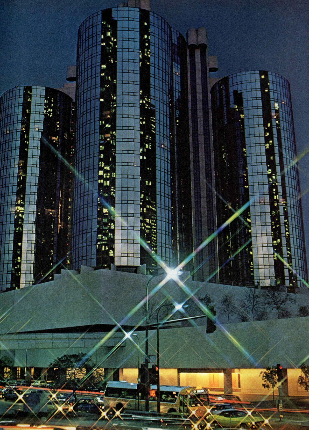 John Portman &amp; Associates, Bonaventure Hotel, Los Angeles, California, 1974-1976